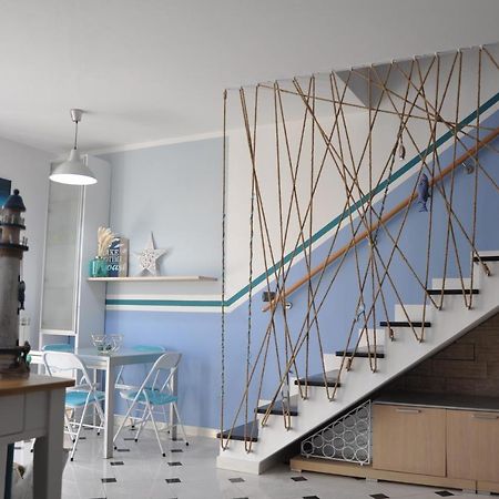 Appartamento Villa Rita A 100 M Dal Mare! 瓦莱克罗夏 外观 照片