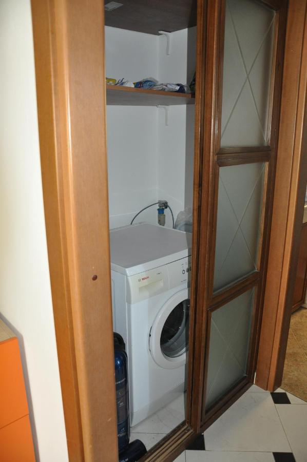 Appartamento Villa Rita A 100 M Dal Mare! 瓦莱克罗夏 外观 照片